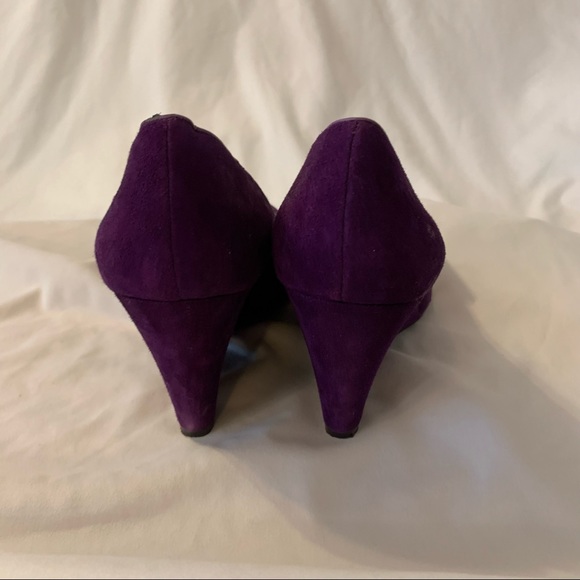 Like New BCBGeneration Rich Purple Mirtos Wedge Heels in Suede - Picture 3 of 6